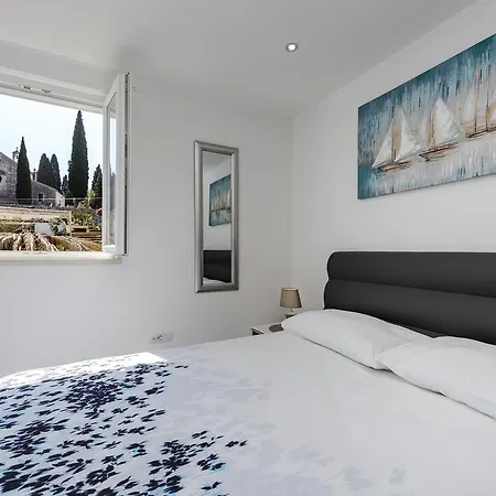 Andrea 1 Apartment *